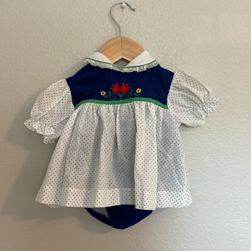 Vintage 2 piece baby set